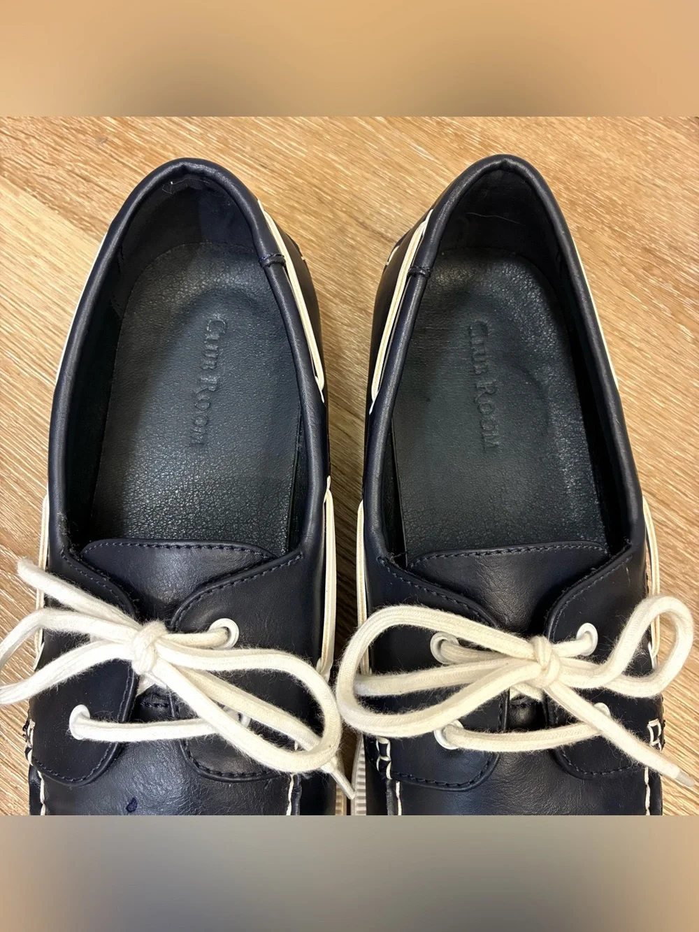 Club Room Men’s Elliot Boat Shoes Size 11 Color: Navy Excellent Condition